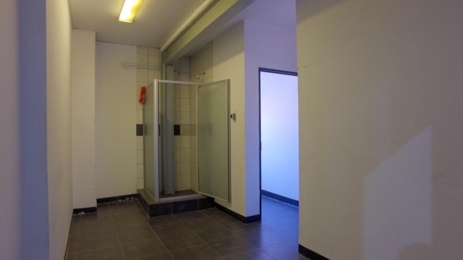 Commercial Property for Sale in Oos Einde North West